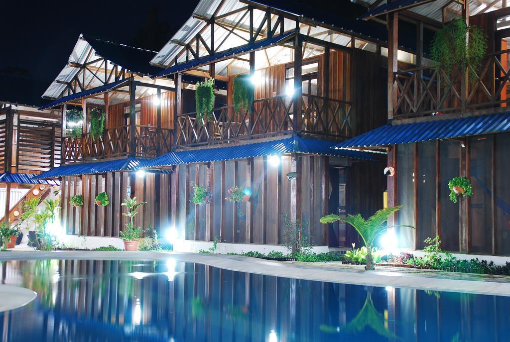 לטיסייה Hotel Utueane מראה חיצוני תמונה