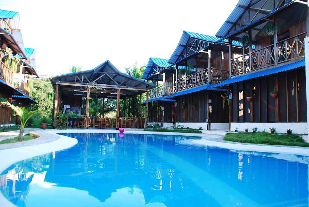 לטיסייה Hotel Utueane מראה חיצוני תמונה